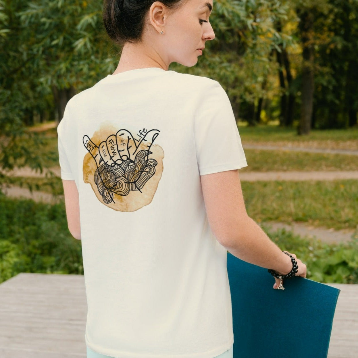 Surf the Flow of Life - Organic Relaxed Unisex Shirt